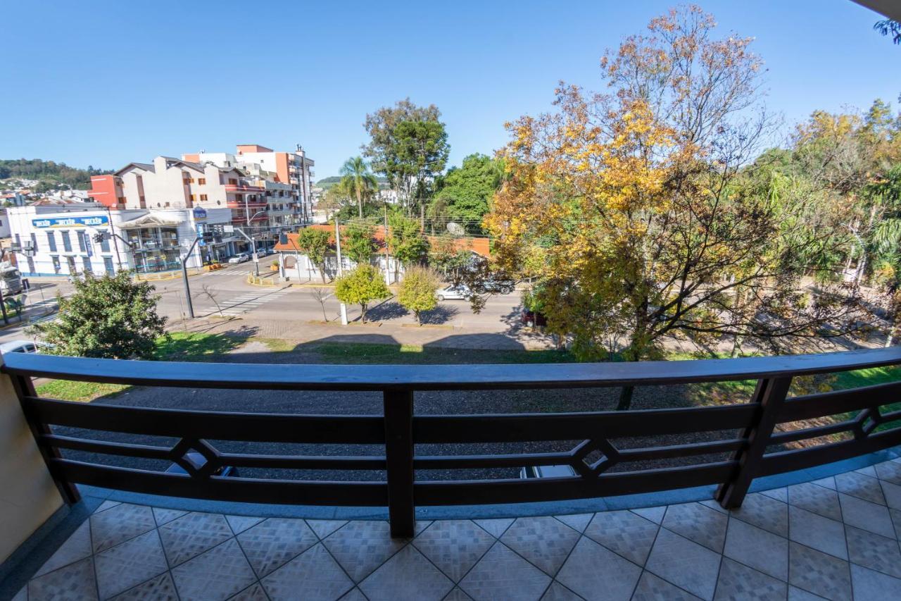 Via Genova Parque Hotel Serafina Corea Екстер'єр фото